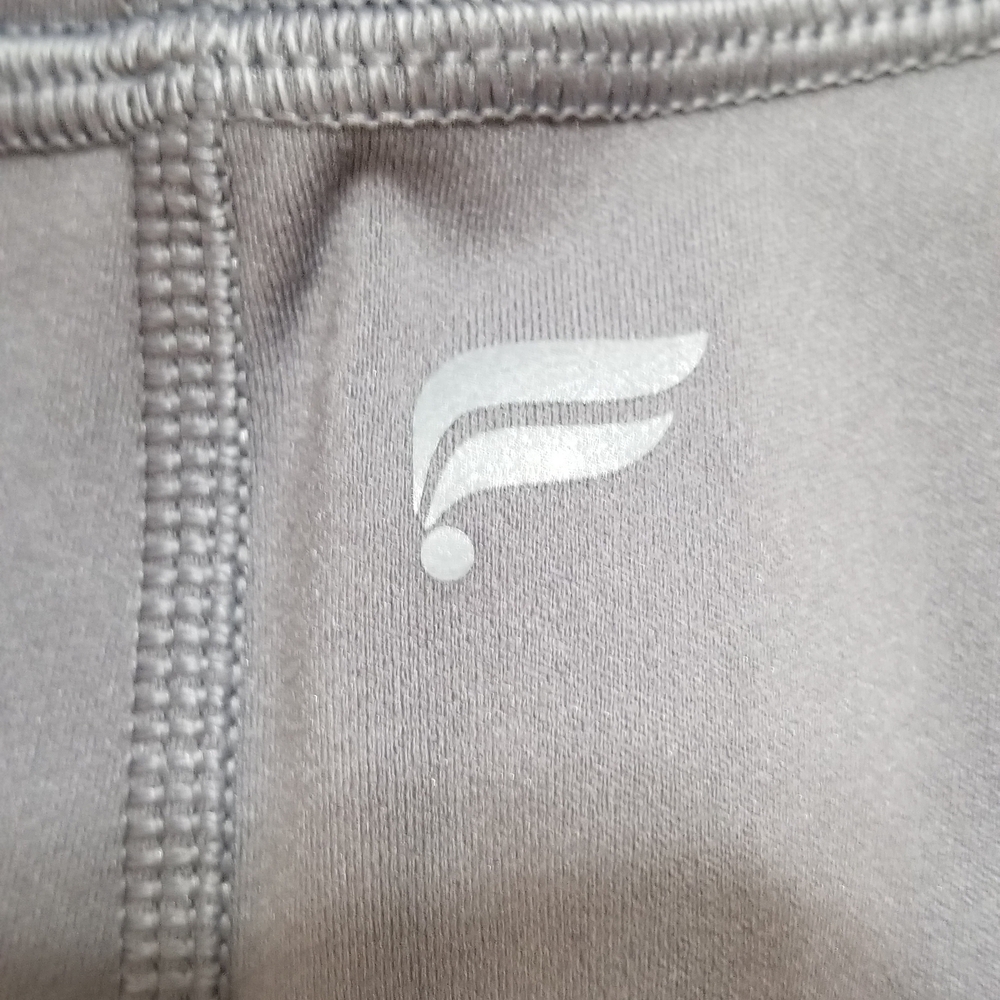 Fabletics Bundle - Picture 9 of 10